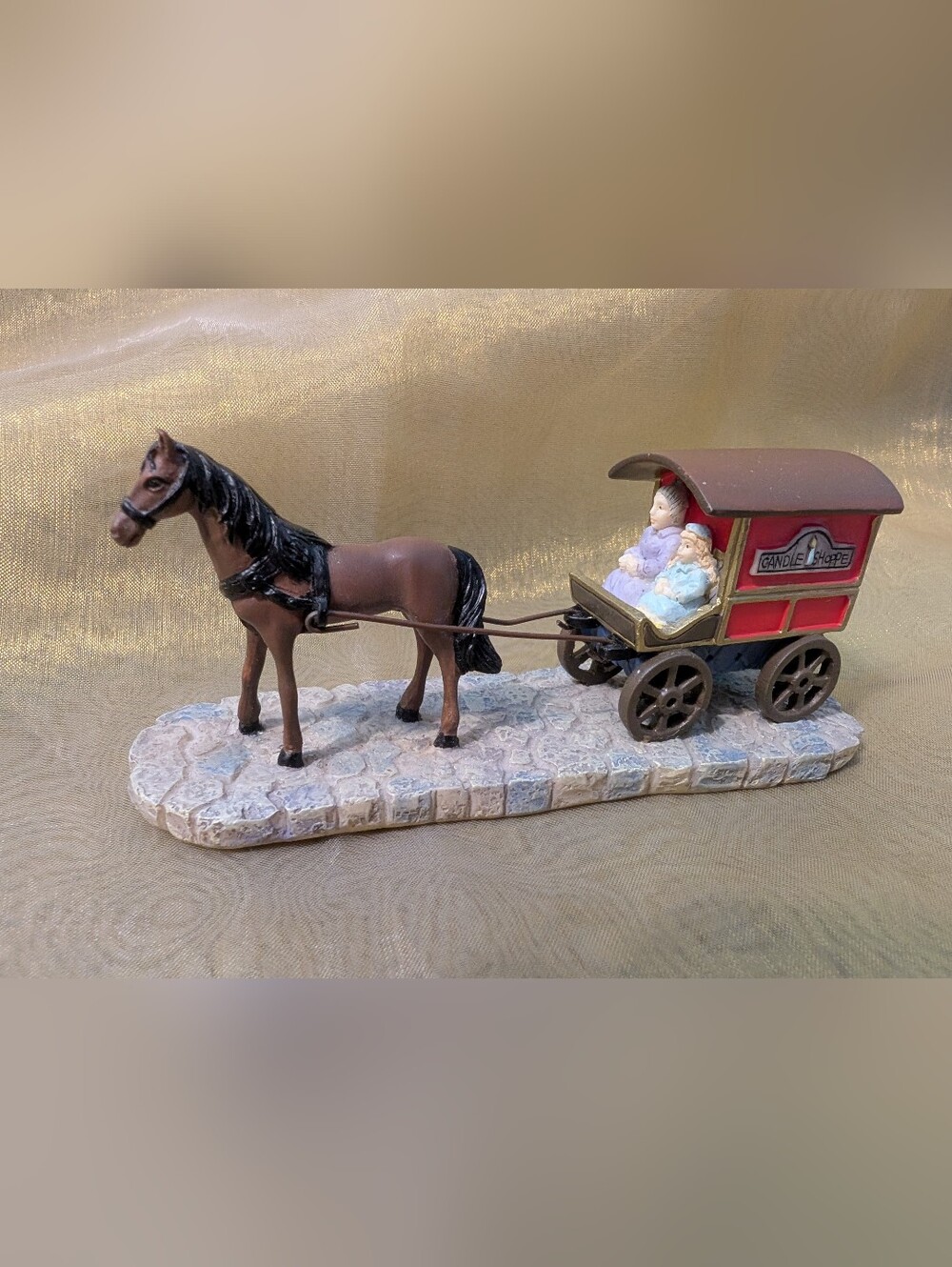 PartyLite Horse And Buggy / Candle Shoppe